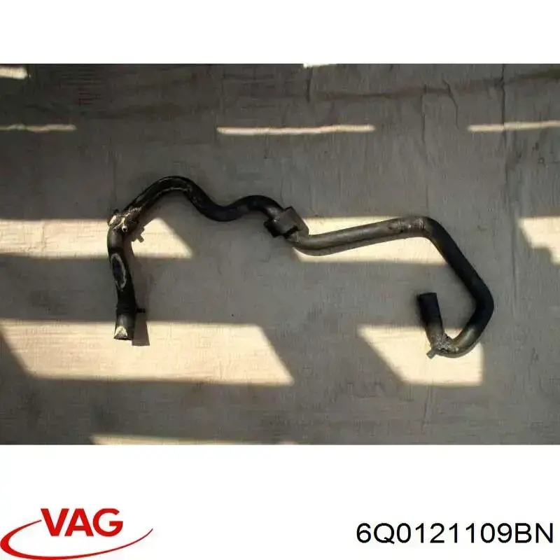6Q0121109BN VAG Mangueira inferior do tanque de expansão