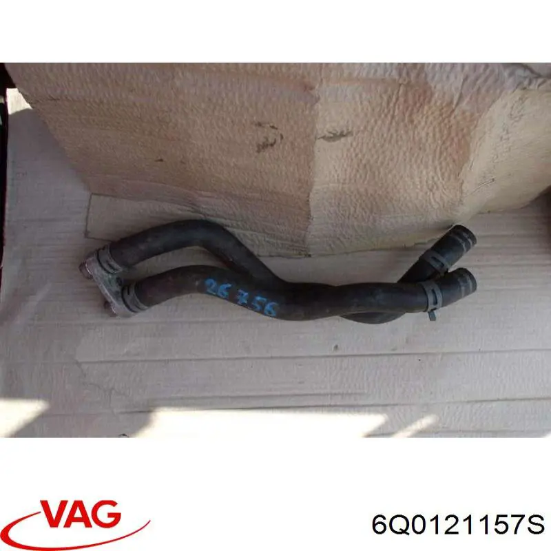 Mangueira do radiador de aquecedor (de forno), fornecimento VAG 6Q0121157S preço, a partir de 31,49 USD