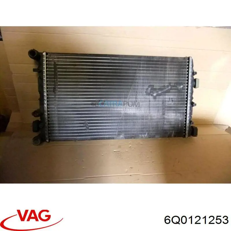Compre 6Q0121253 VAG Radiador de esfriamento de motor