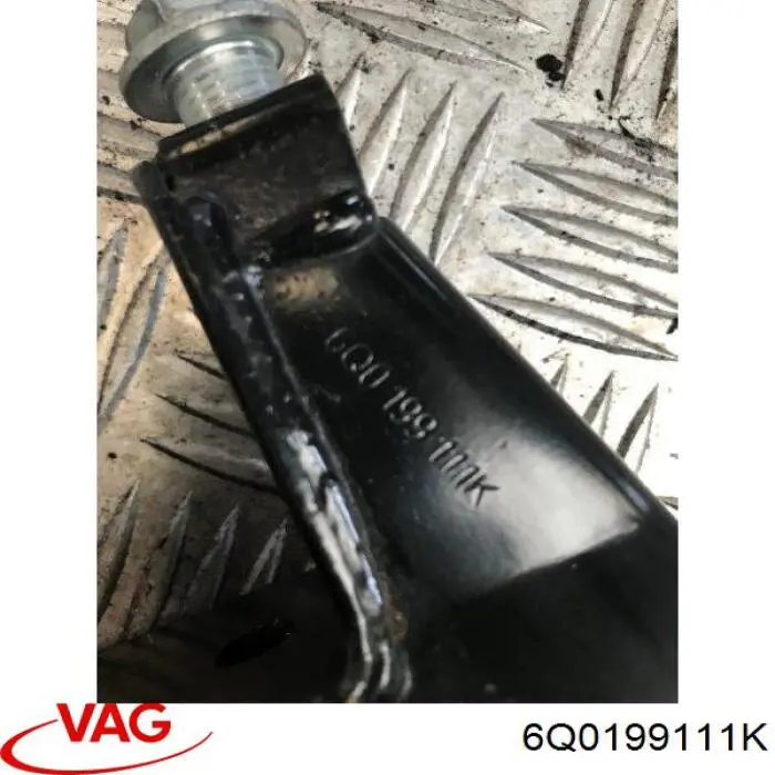 Consola de coxim (apoio) esquerda de motor VAG 6Q0199111K preço, a partir de 27,16 USD