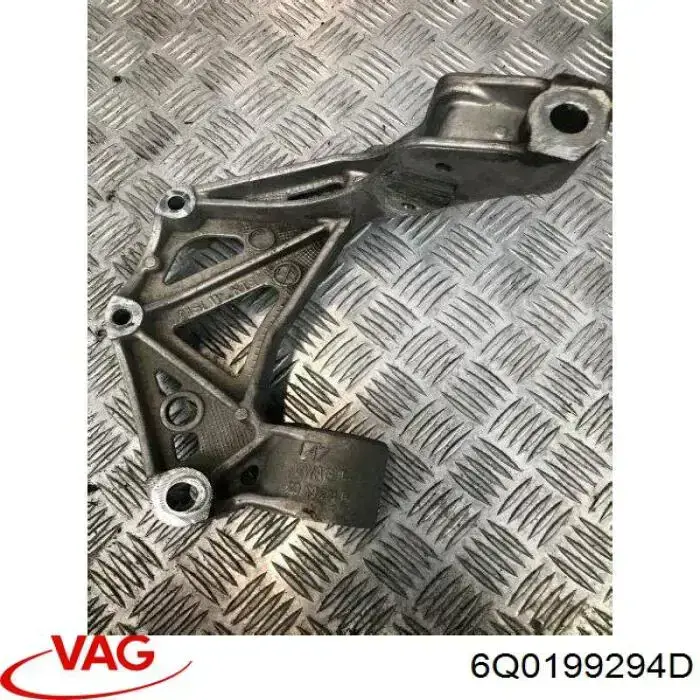 Braço oscilante superior direito de suspensão dianteira VAG 6Q0199294D preço, a partir de 61,53 USD