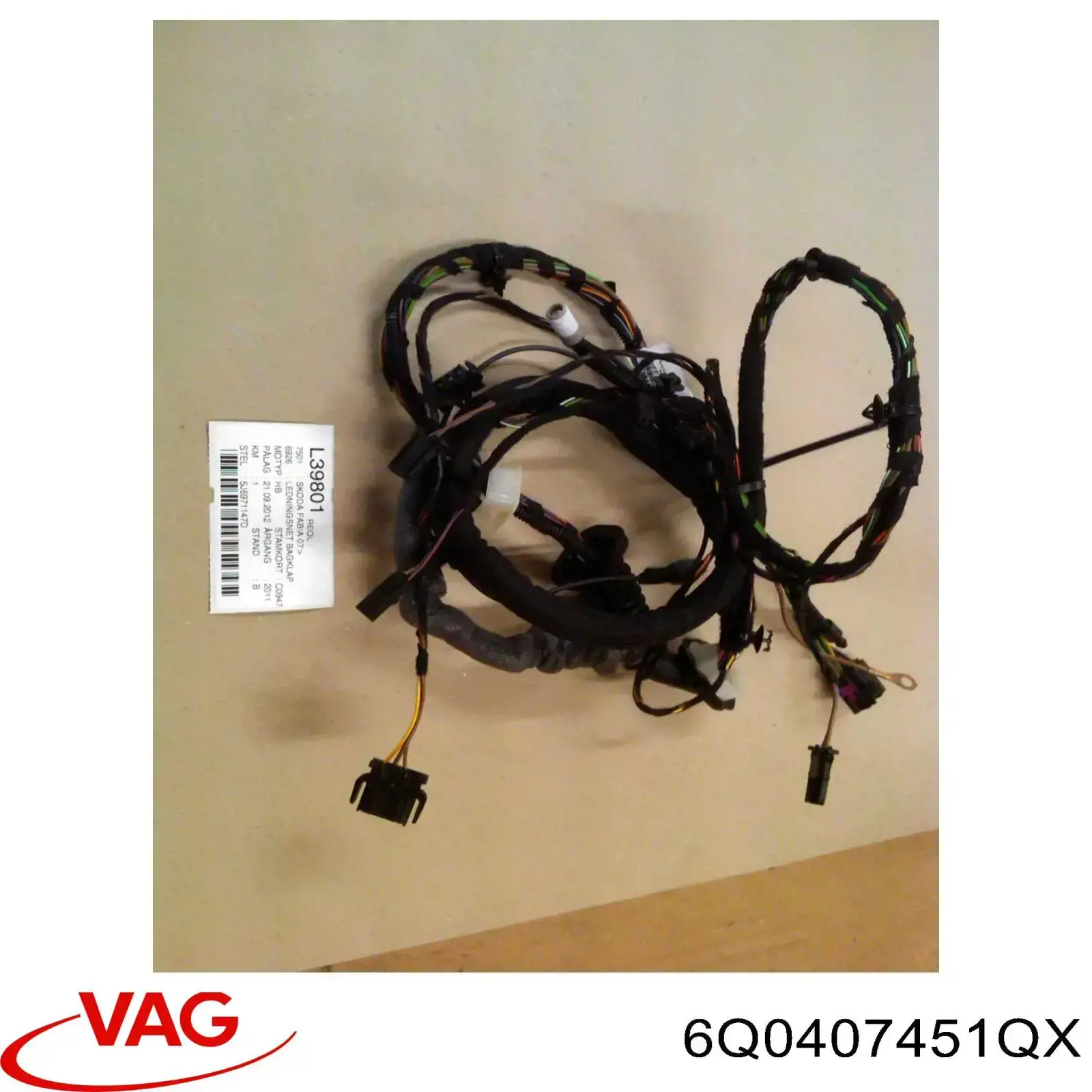 Compre 6Q0407271DP VAG Semieixo (acionador) dianteiro esquerdo