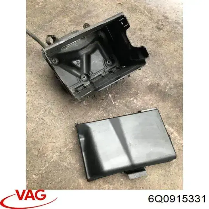 Compre 6Q0915331 VAG Fixação (suporte) de bateria recarregável
