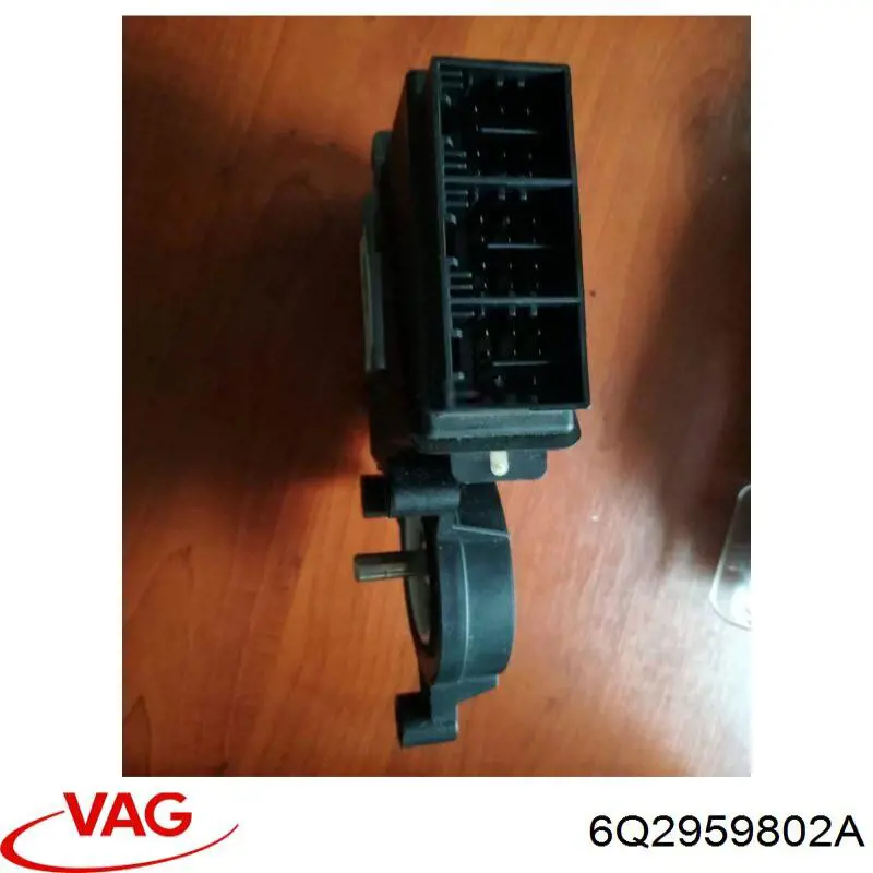 Motor de acionamento de vidro da porta dianteira esquerda VAG 6Q2959802A preço, a partir de 57,89 USD