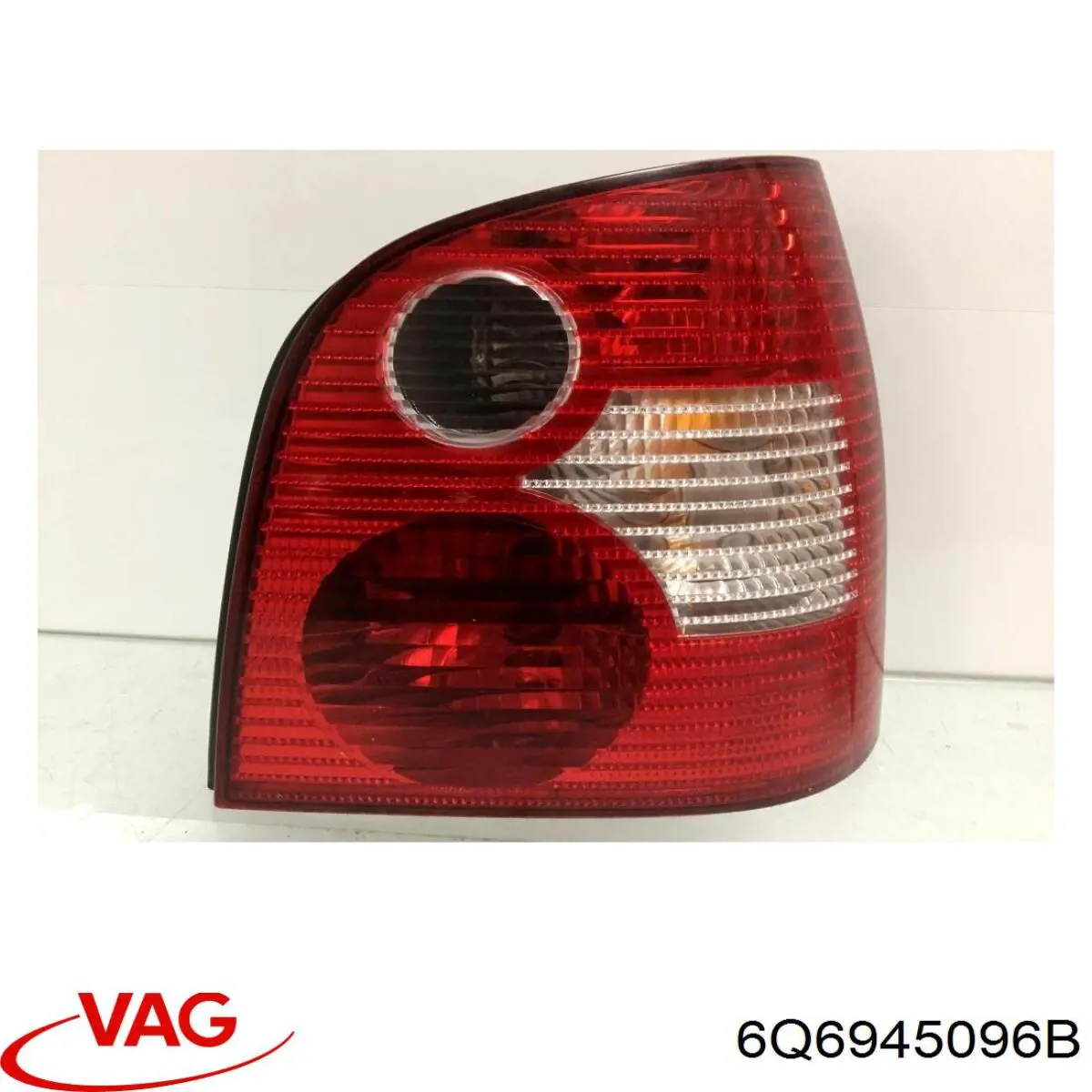 Lanterna traseira direita VAG 6Q6945096B preço, a partir de 41,44 USD