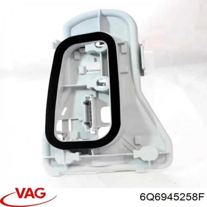 Base (casquilho) da luz traseira VAG 6Q6945258F preço, a partir de 53,68 USD