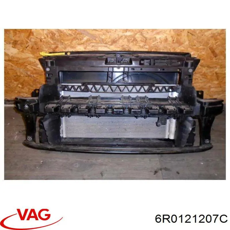 Difusor do radiador de esfriamento VAG 6R0121207C preço, a partir de 14,13 USD