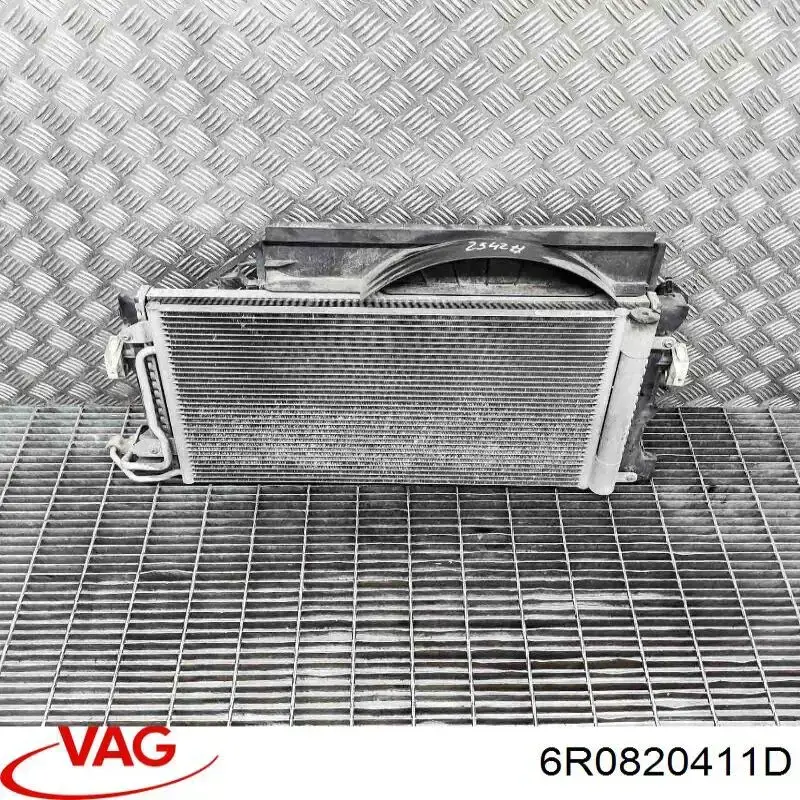 Compre 6R0820411D VAG Radiador de aparelho de ar condicionado