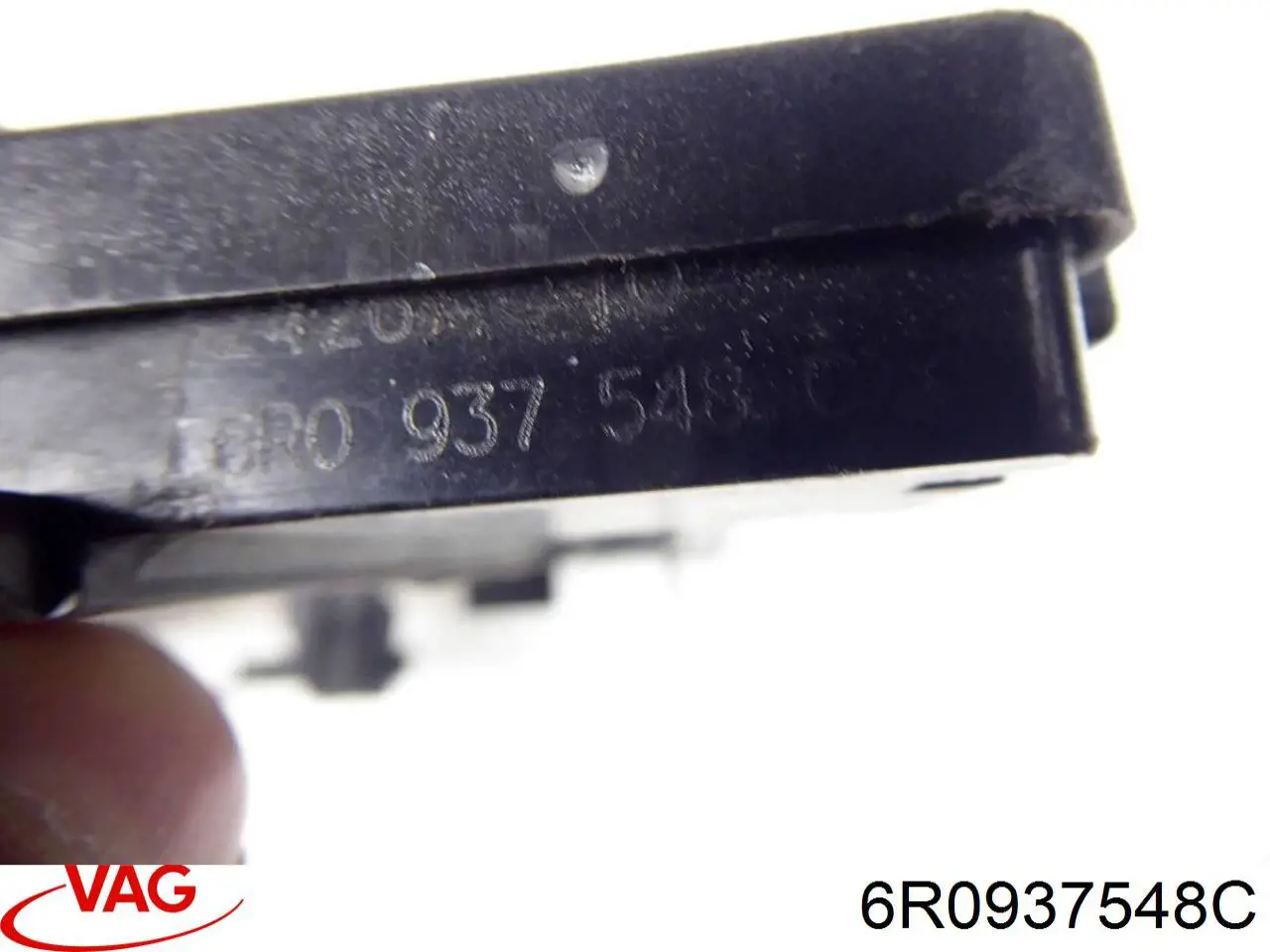 Unidade de dispositivos de segurança VAG 6R0937548C preço, a partir de 61,15 USD