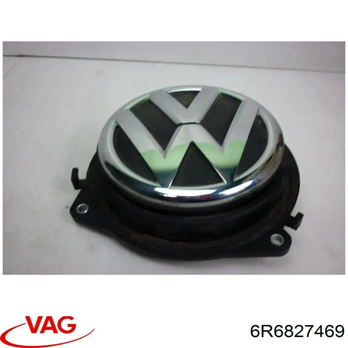 6R6827469 VAG Puxador externo de tampa de porta-malas (de 3ª/5ª porta traseira)