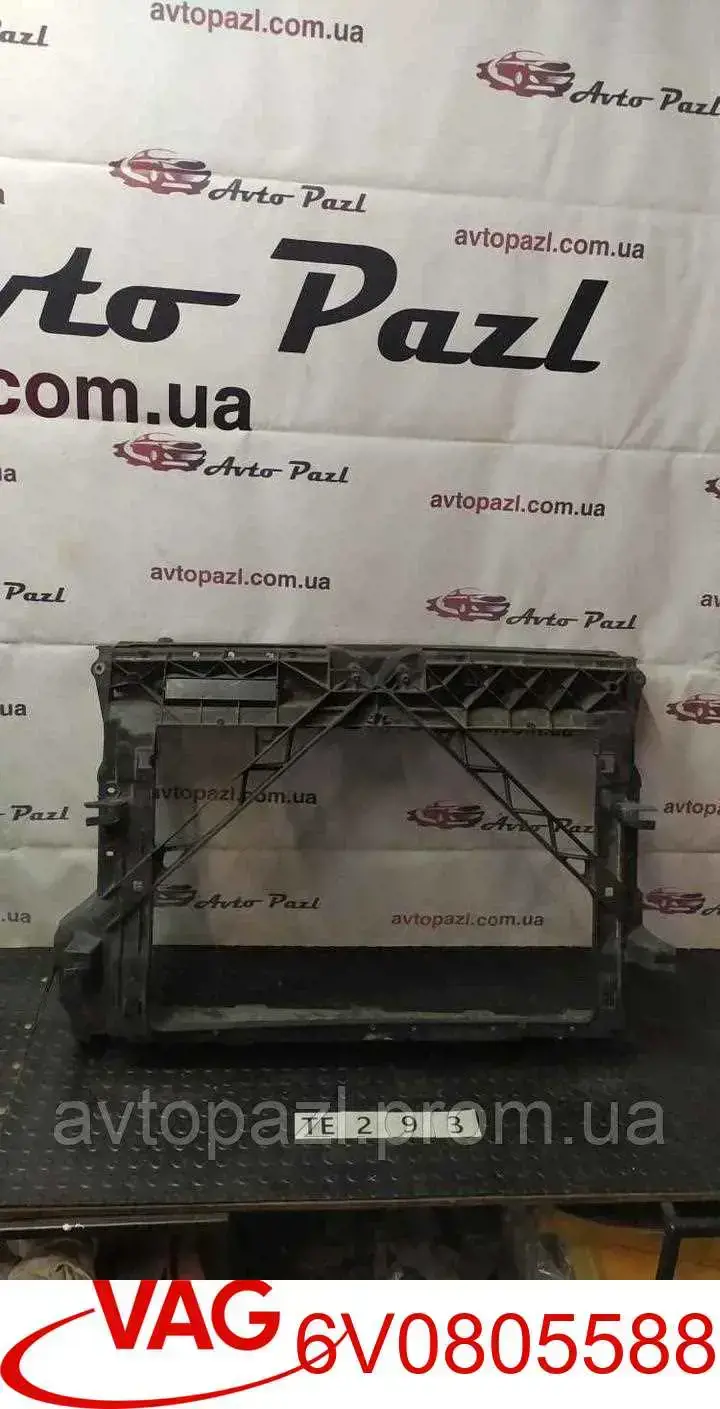 6V0805588 VAG Suporte do radiador montado (painel de montagem de fixação das luzes)