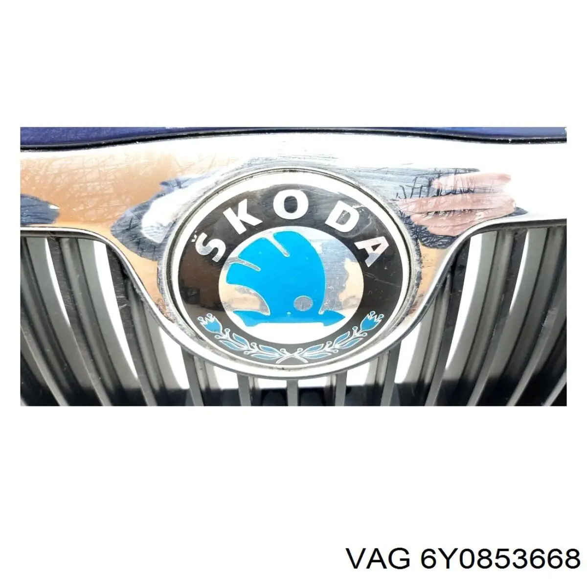 Grelha do radiador VAG 6Y0853668 preço, a partir de 78,32 USD