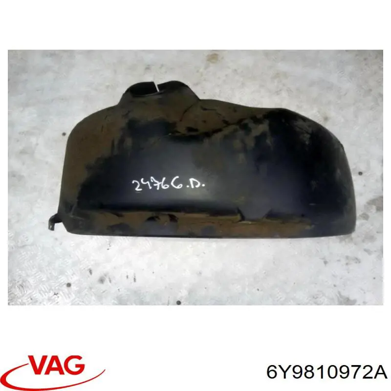6Y9810972A VAG Guarda-barras do pára-lama traseiro direito
