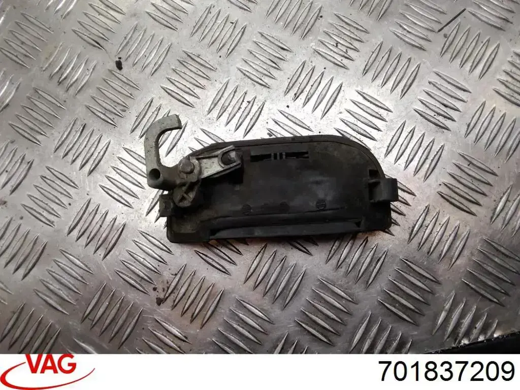 Compre 701837209 VAG Maçaneta dianteira esquerda externa da porta