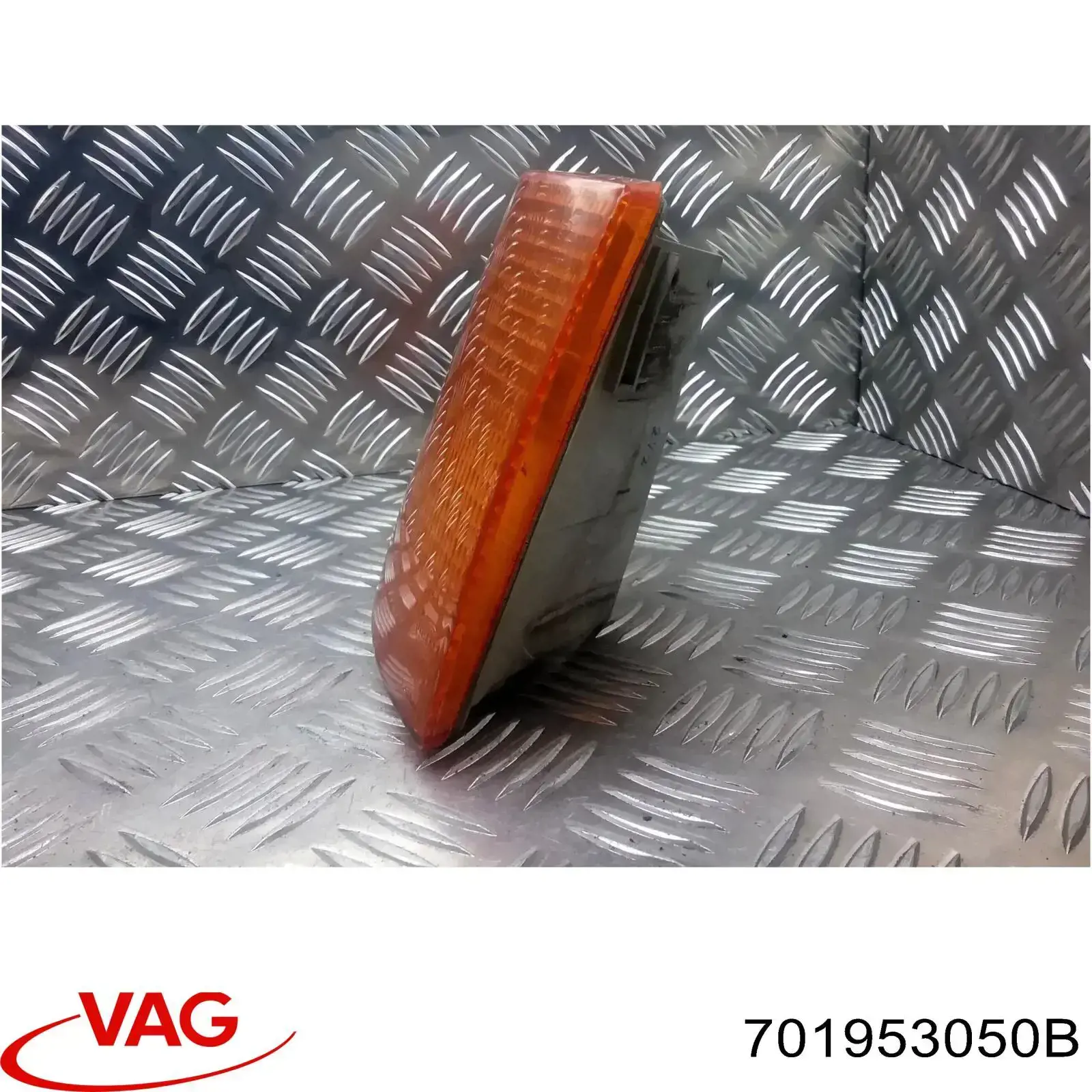 Compre 701953050B VAG Pisca-pisca direito
