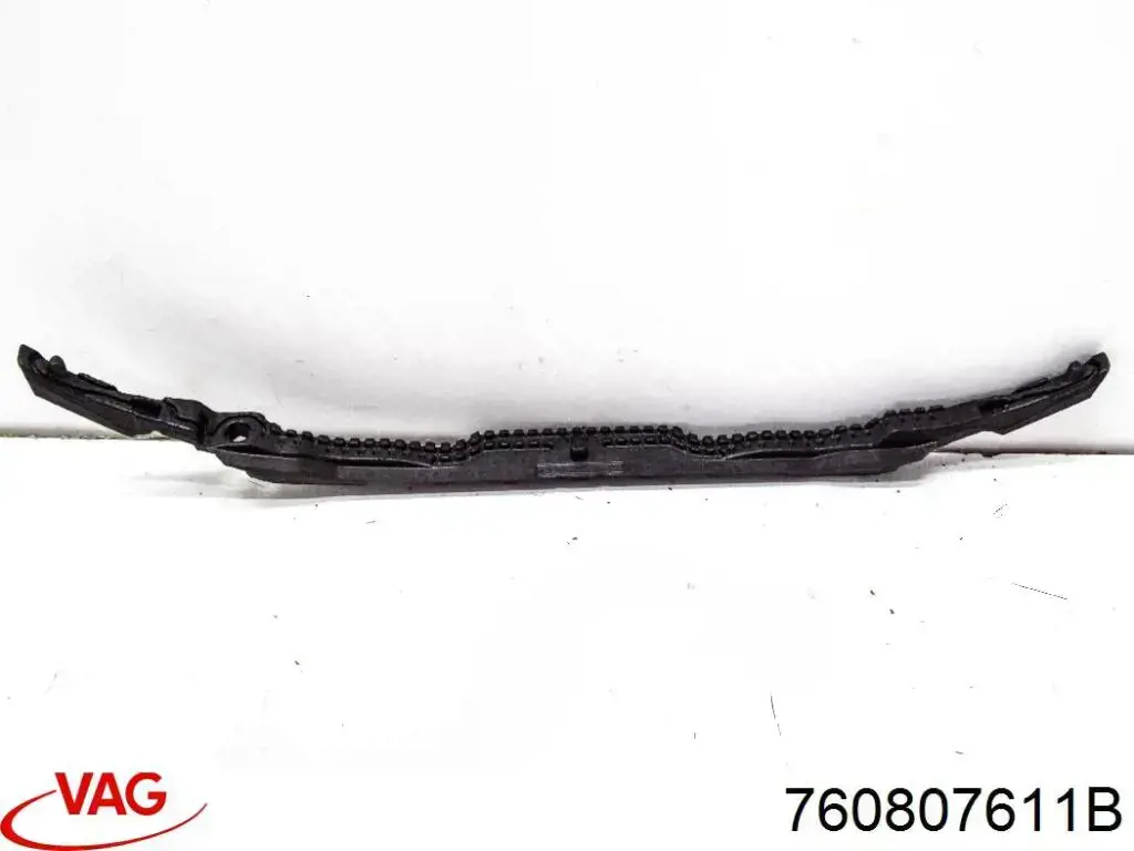 Spoiler do pára-choque dianteiro VAG 760807611B preço, a partir de 48,14 USD
