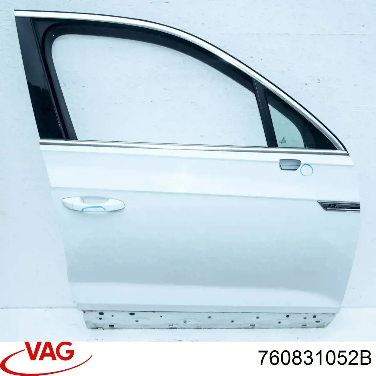 760831052B VAG Porta dianteira direita