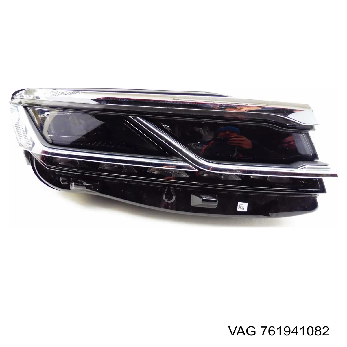Luz direita VAG 761941082