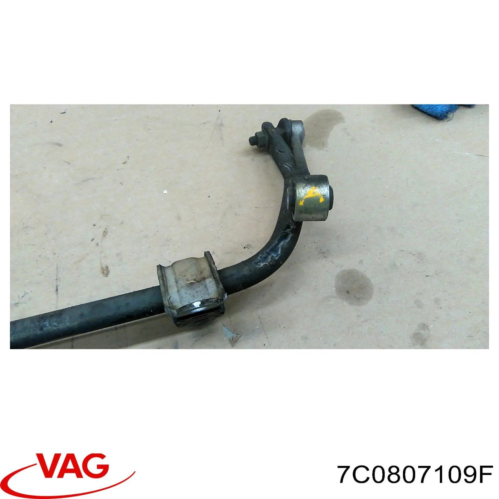 Consola central do pára-choque dianteiro VAG 7C0807109D preço, a partir de 175,29 USD