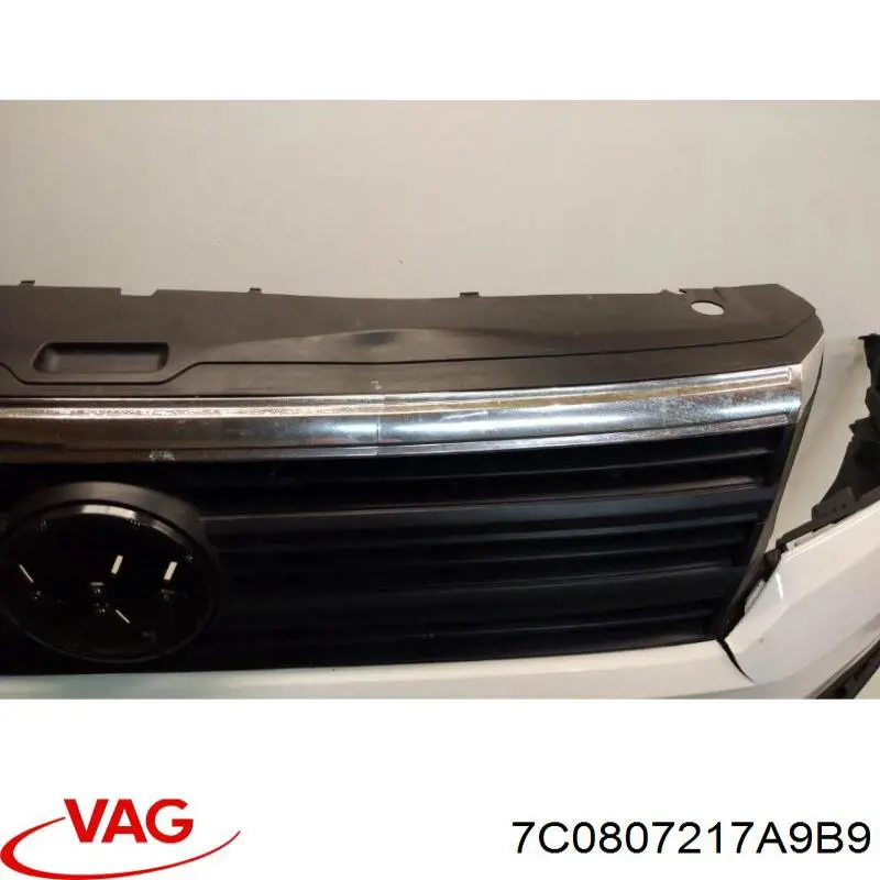 Pára-choque dianteiro VAG 7C0807217A9B9 preço, a partir de 320,06 USD