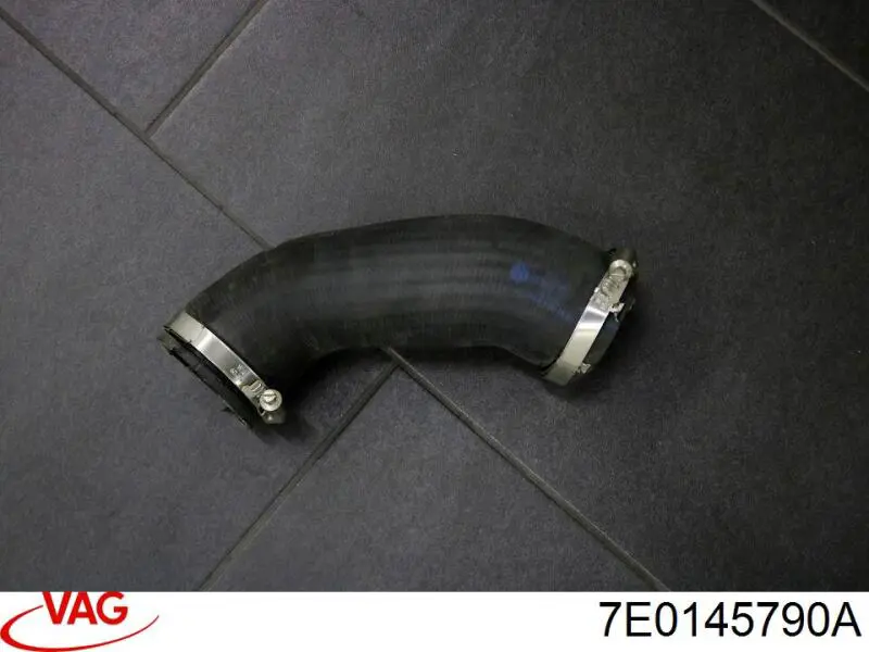 7E0145790A VAG Mangueira (cano derivado) de intercooler