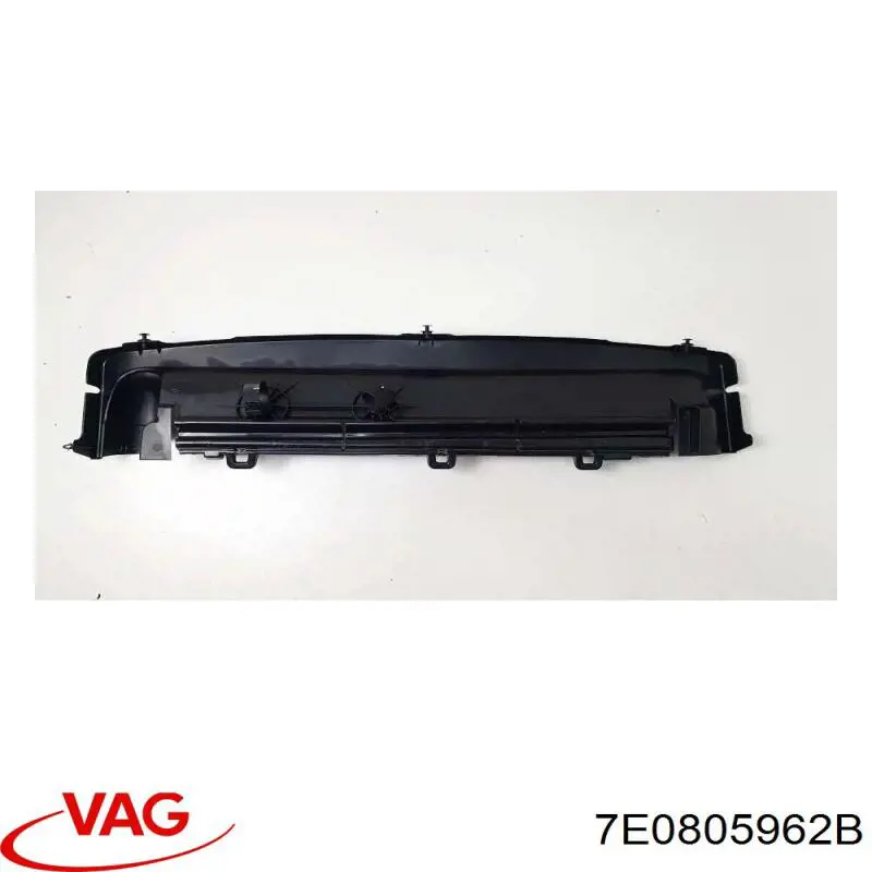 7E0805962B VAG Conduto de ar (defletor) inferior do radiador
