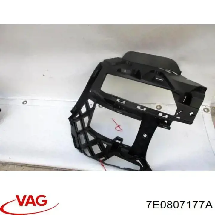 Consola do pára-choque dianteiro esquerdo VAG 7E0807177A preço, a partir de 37,91 USD