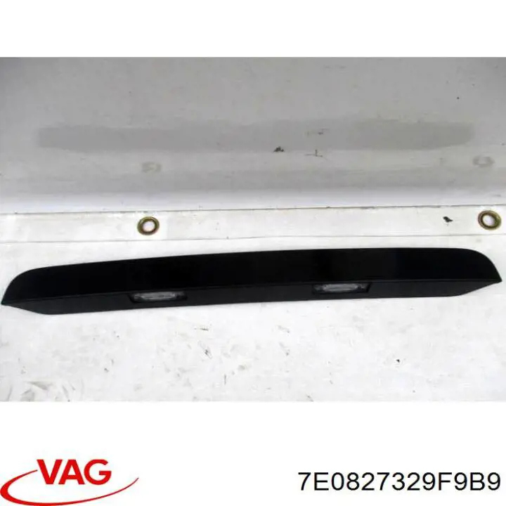 Lanterna da luz de fundo de matrícula traseira Polcar 9568959 preço, a partir de 39,25 USD