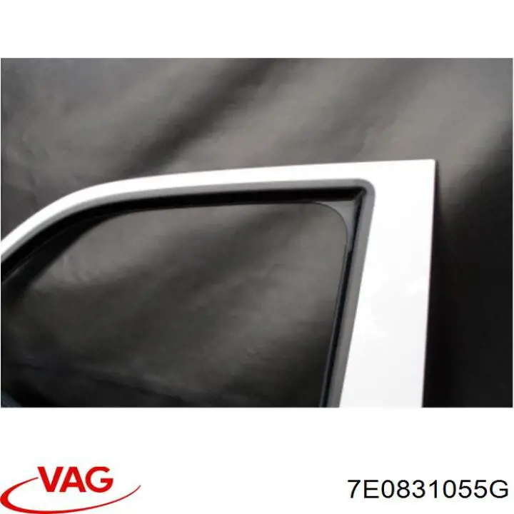 7E5831055E VAG Porta dianteira esquerda
