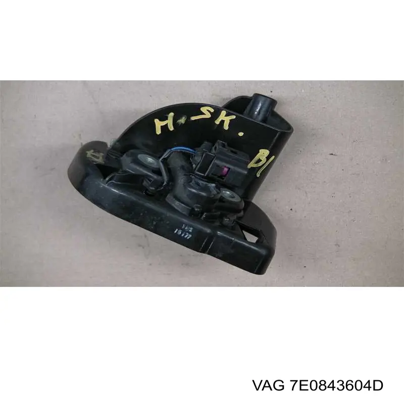 Gozno de garra (parte complementar) de fecho da porta deslizante VAG 2K5843604A preço, a partir de 132,92 USD