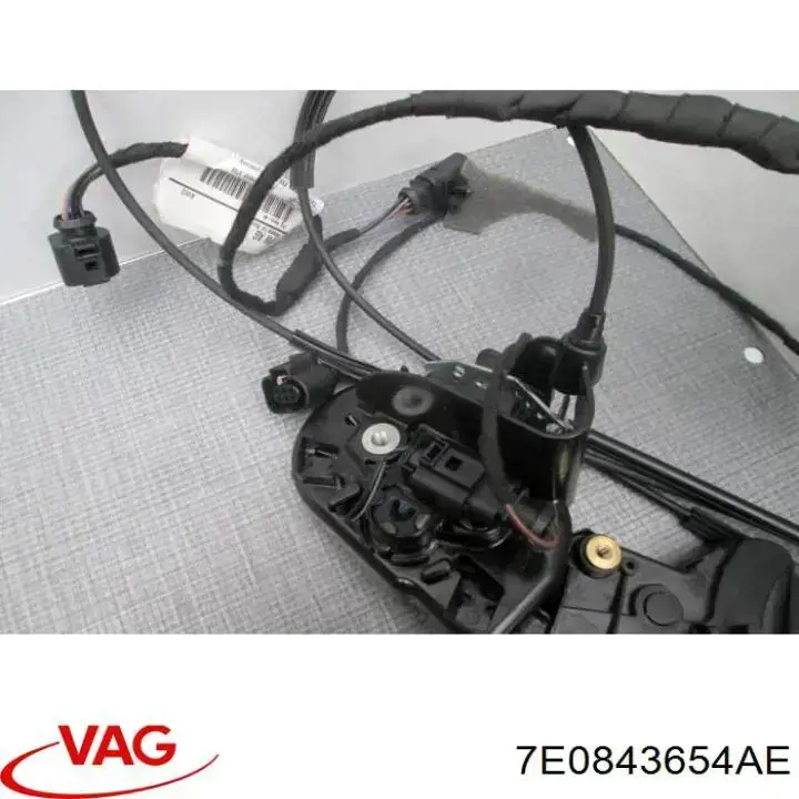 7E0843654AE VAG Fecho da porta lateral deslizante direita