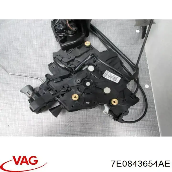 Fecho da porta lateral deslizante direita VAG 7E0843654AE preço, a partir de 116,66 USD