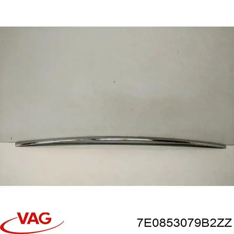 7E0853079B2ZZ VAG Moldura da porta traseira esquerda