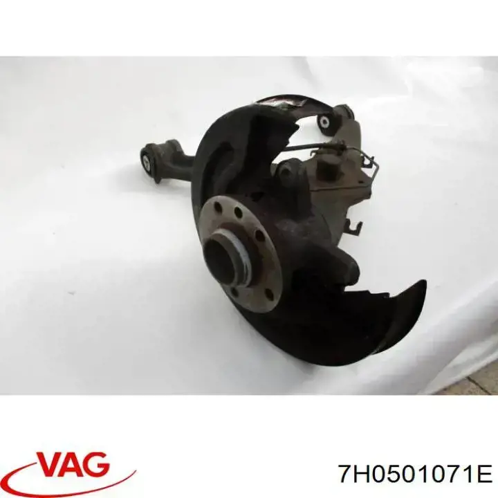 Braço oscilante inferior esquerdo de suspensão traseira VAG 7H0501071E preço, a partir de 347,32 USD
