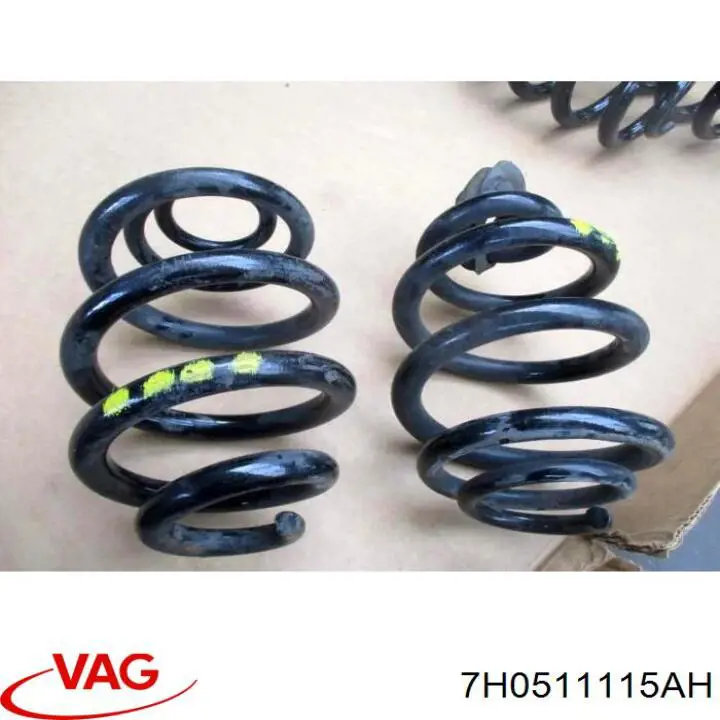 Mola traseira VAG 7H0511115AH preço, a partir de 212,82 USD