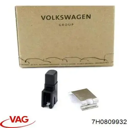 Fixador do alcapão do tanque de combustível VAG 7H0809932 preço, a partir de 10,60 USD