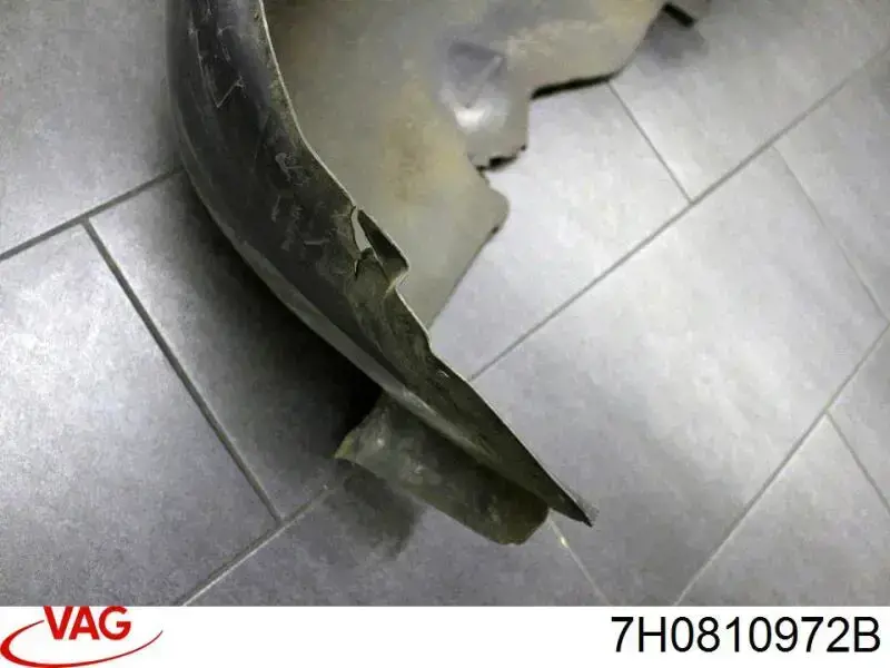 Compre 7H0810972B VAG Guarda-barras do pára-lama traseiro direito