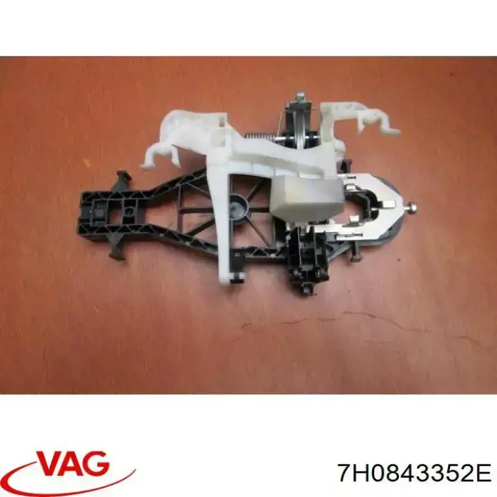 7H0843352E VAG Suporte de maçaneta externa da porta deslizante direita