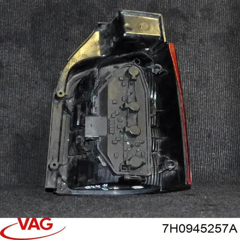 Circuito de contato da luz traseira VAG 7H0945257A preço, a partir de 107,26 USD