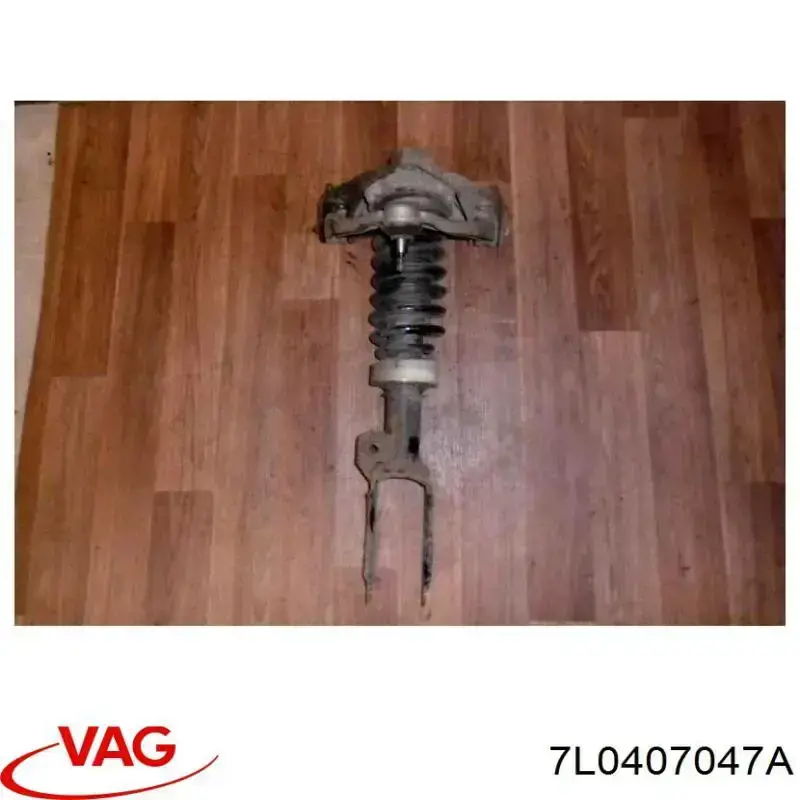 7L0407047A VAG Braço oscilante superior esquerdo/direito de suspensão dianteira
