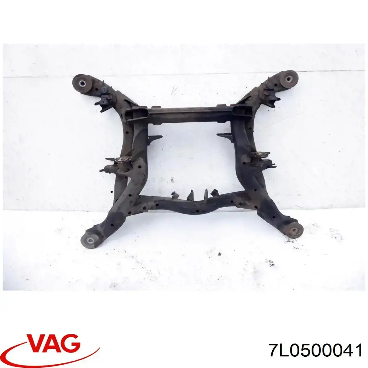 7L0500041 VAG Viga de suspensão traseira (plataforma veicular)