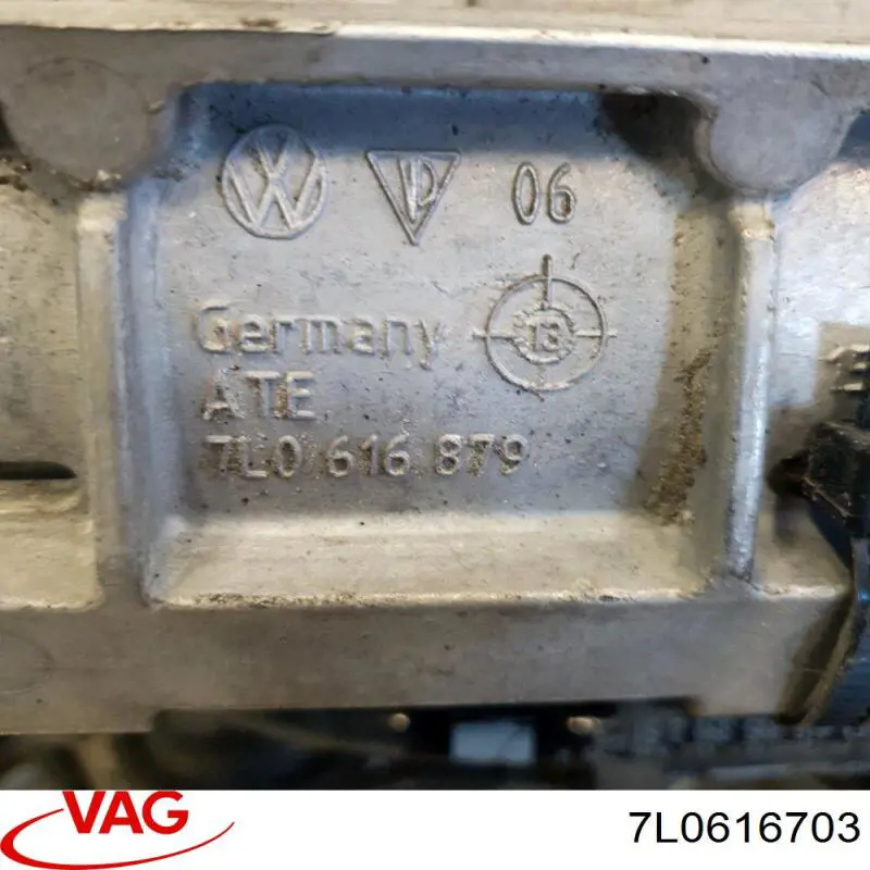 7L0616703 VAG Cano derivado de ventilação de cárter (de separador de óleo)