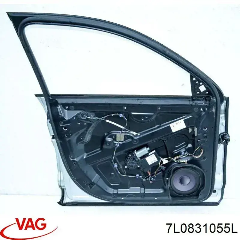 7L0831055L VAG Porta dianteira esquerda