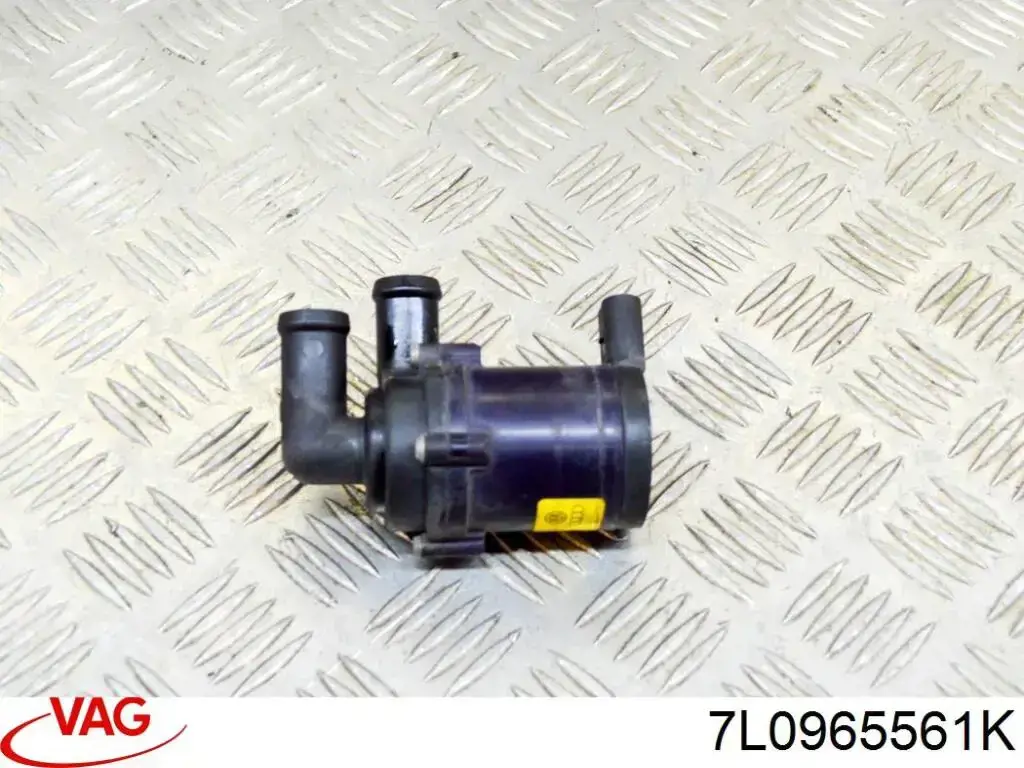 Bomba de água (bomba) de esfriamento, adicional elétrica VAG 7P0965561C preço, a partir de 124,13 USD
