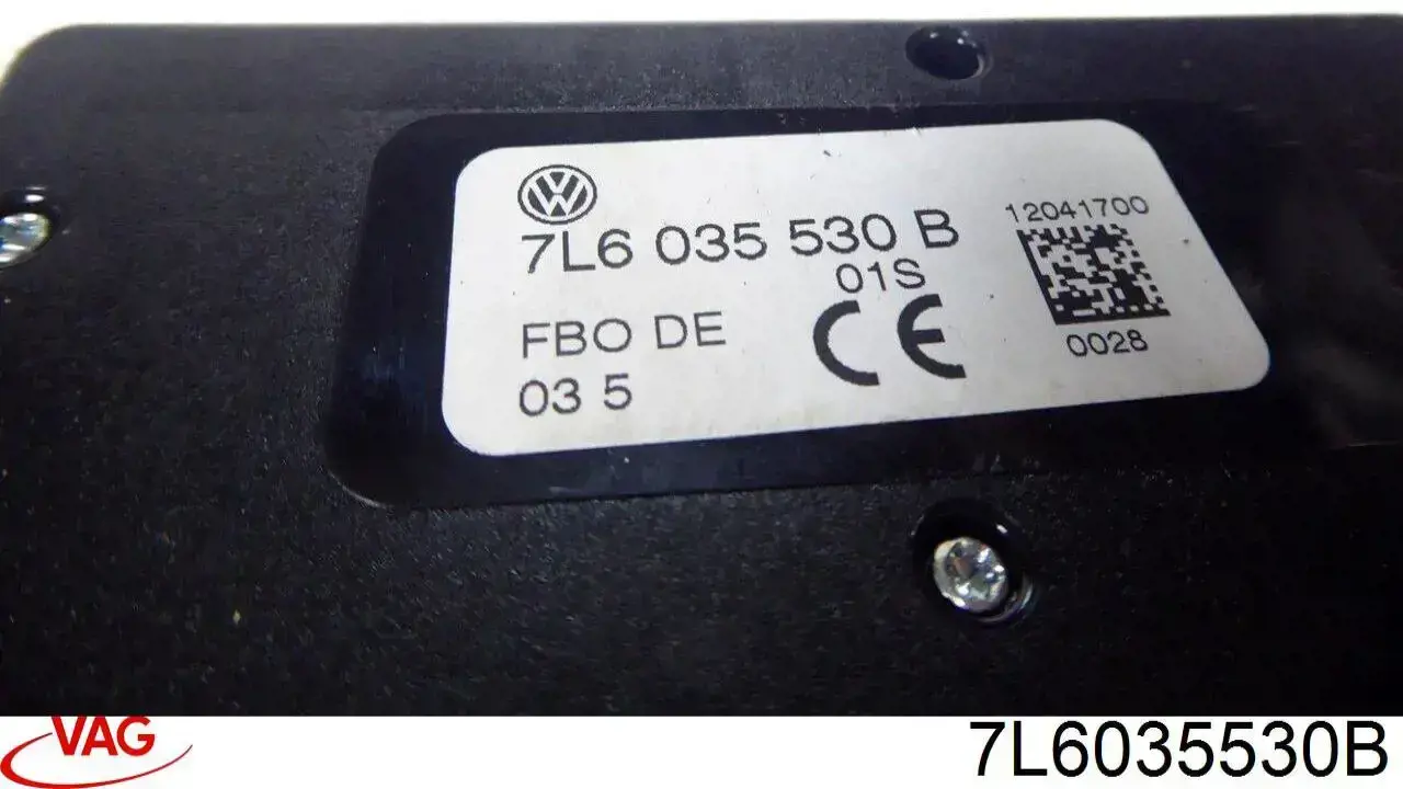 7L6035530B VAG Reforçador do sinal de antena