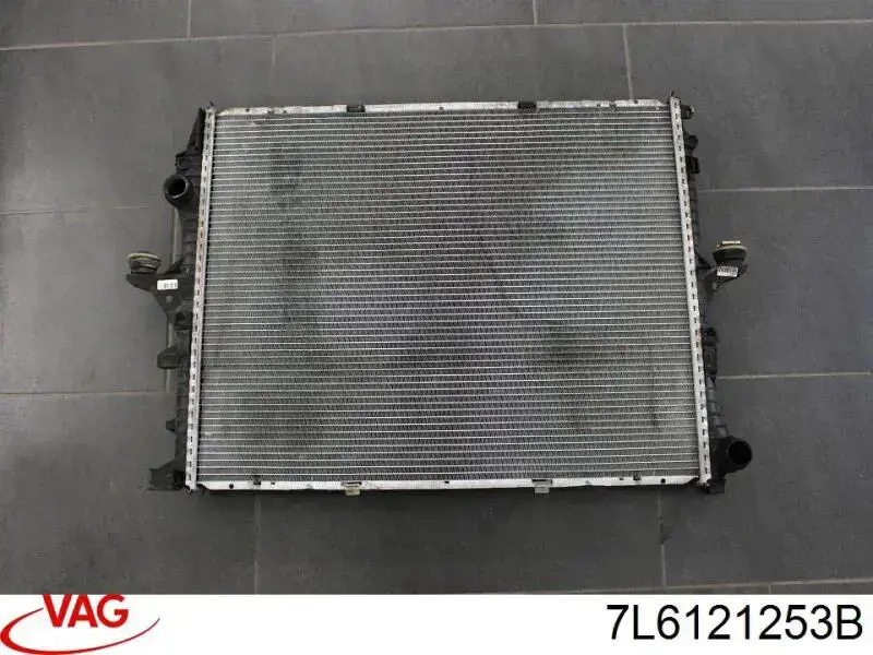 7L6121253B VAG Radiador de esfriamento de motor
