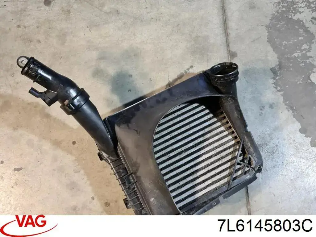 7L6145803C VAG Radiador de intercooler