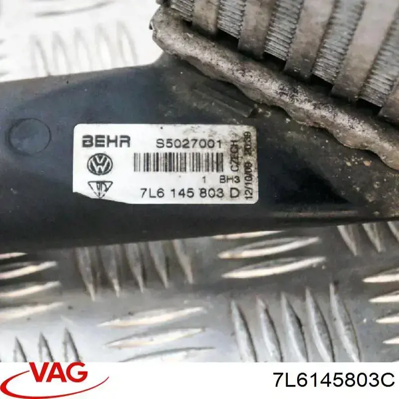 Compre 7L6145803C VAG Radiador de intercooler