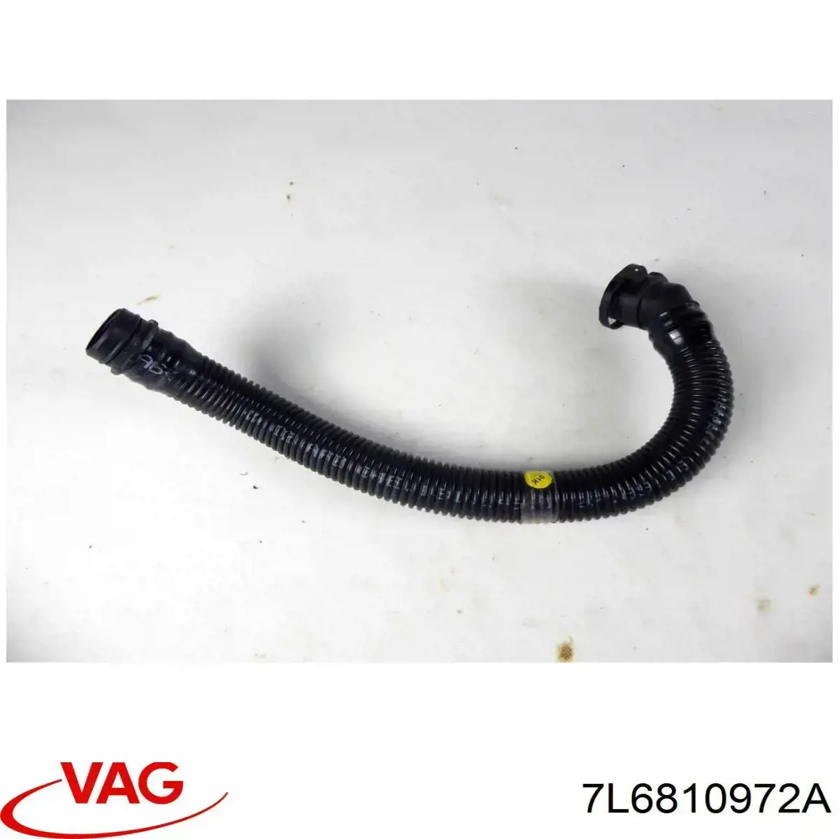Compre 7L6810972A VAG Guarda-barras do pára-lama traseiro direito