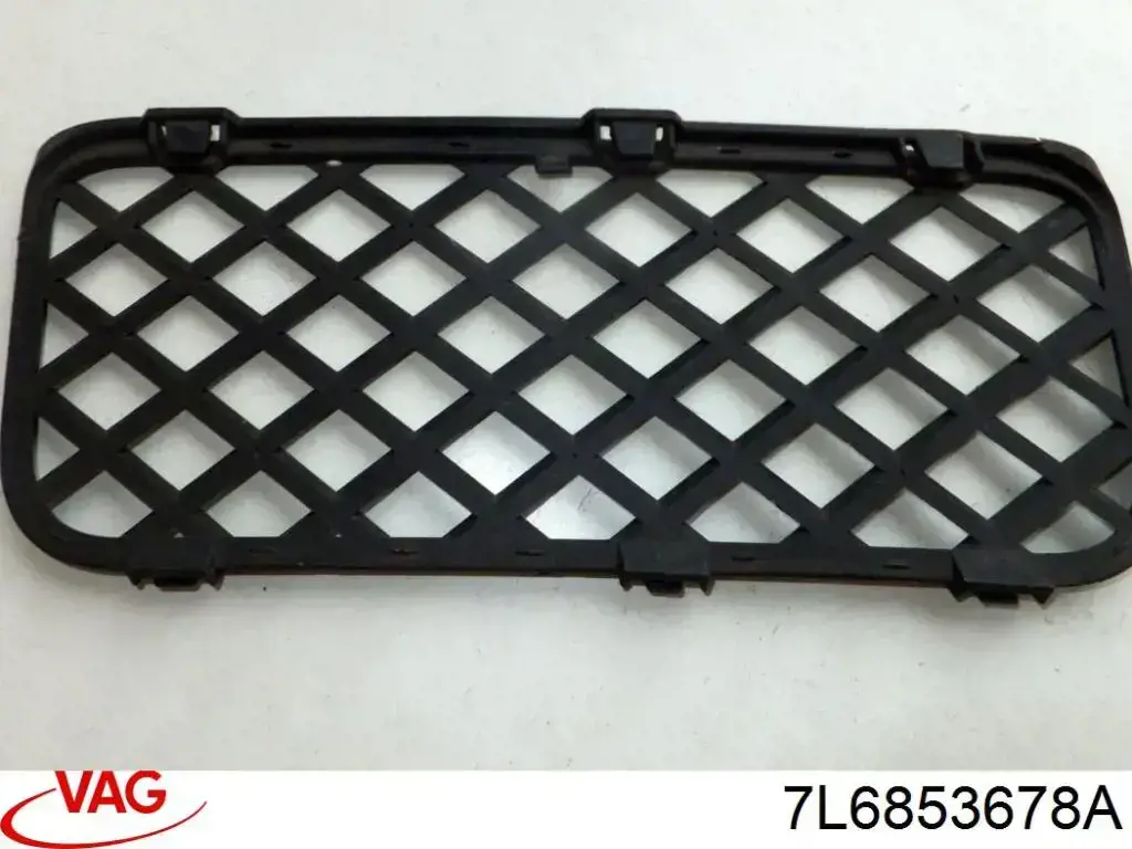 Compre 7L6853678A VAG Grelha central do pára-choque dianteiro